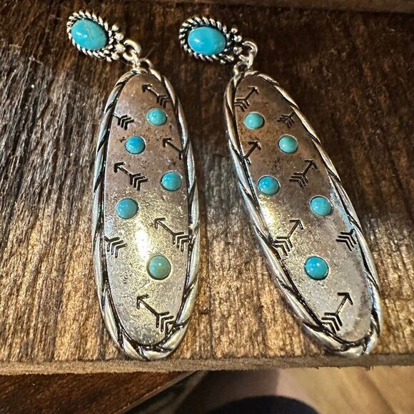Boho Hippie Cowgirl Western Stamped Stone Earrings - Cactus Thunderbolt Arrows, - Picture 6 of 7